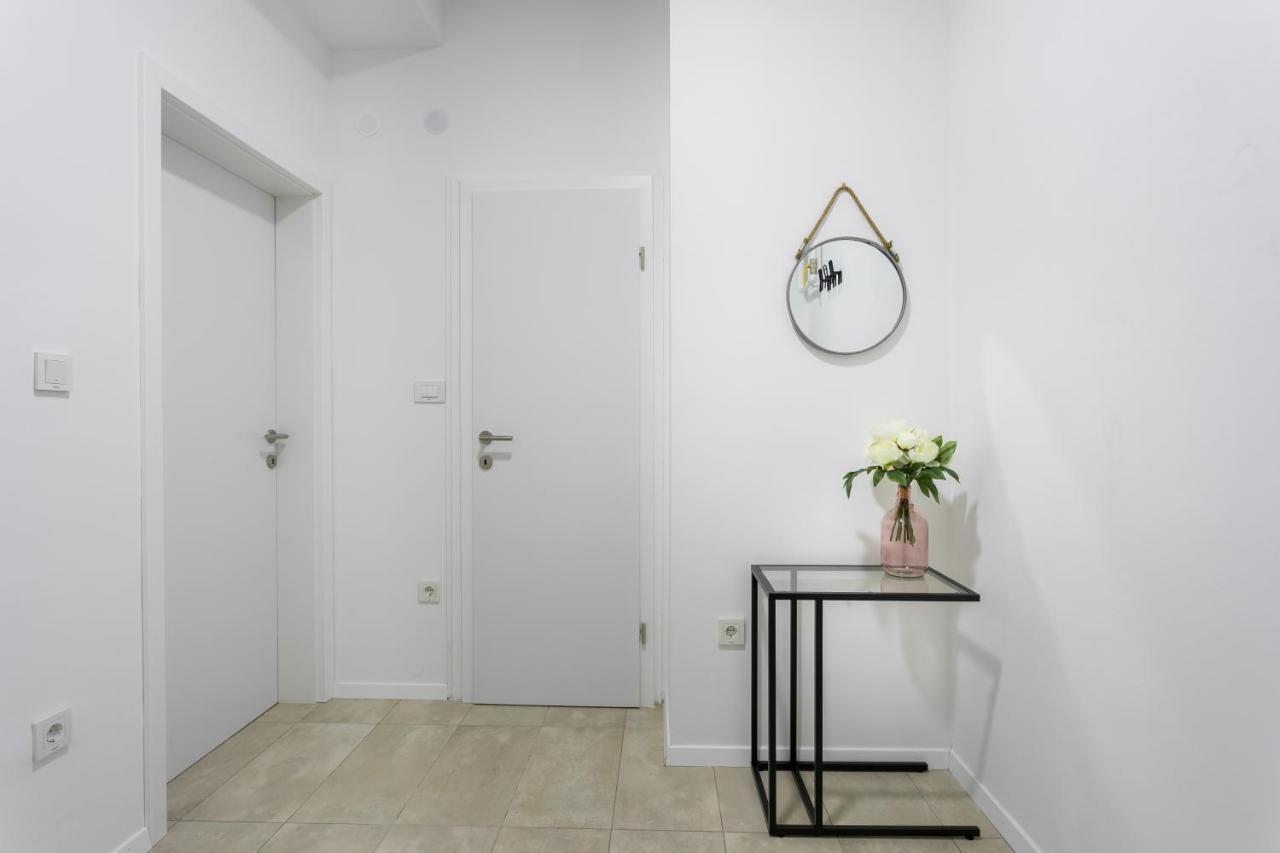 Go2Zagreb Chick Apartment Private Parking Available Dış mekan fotoğraf